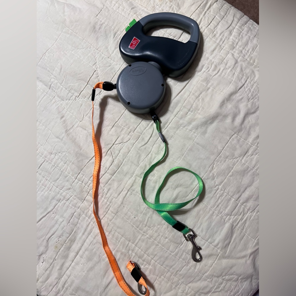 Double Dog Leash - Retractable